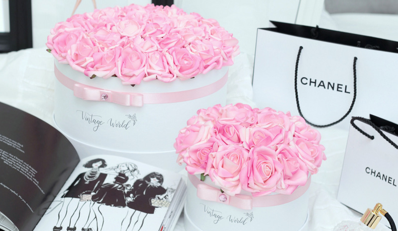 gift ideas for her | infinity pink roses | birthday